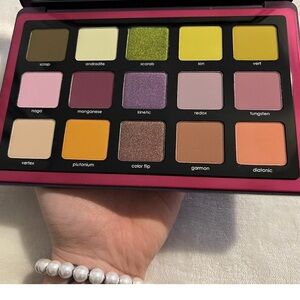 Natasha Denona Triochrome palette super RARE authentic & NEW